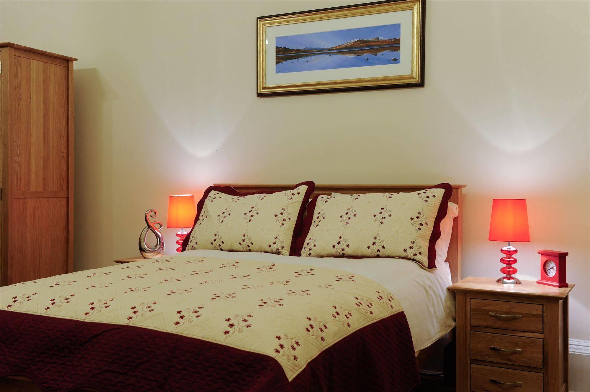 Edinburgh City Suites Eksteriør bilde