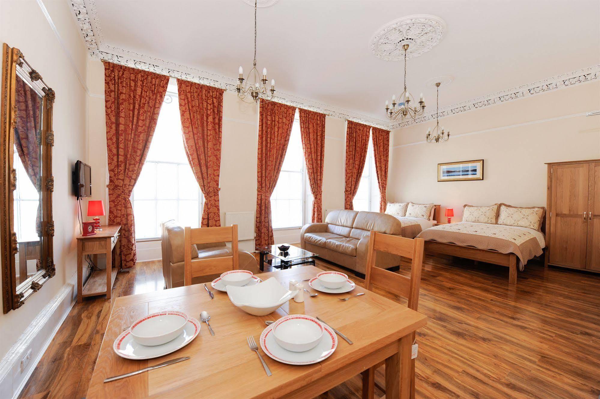 Edinburgh City Suites Eksteriør bilde