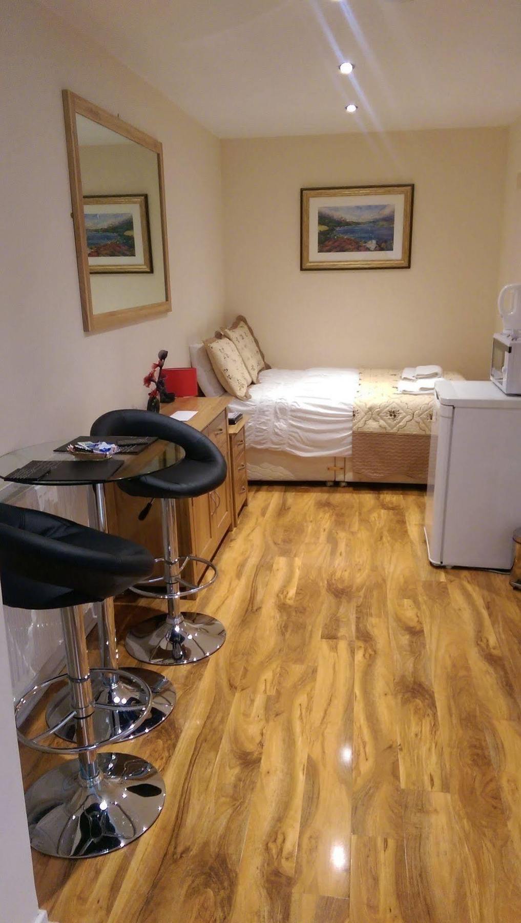 Edinburgh City Suites Eksteriør bilde